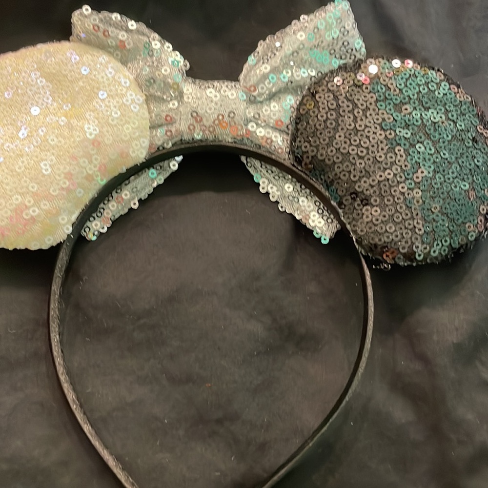 Mickey Mouse Ears - Picture 2 of 4